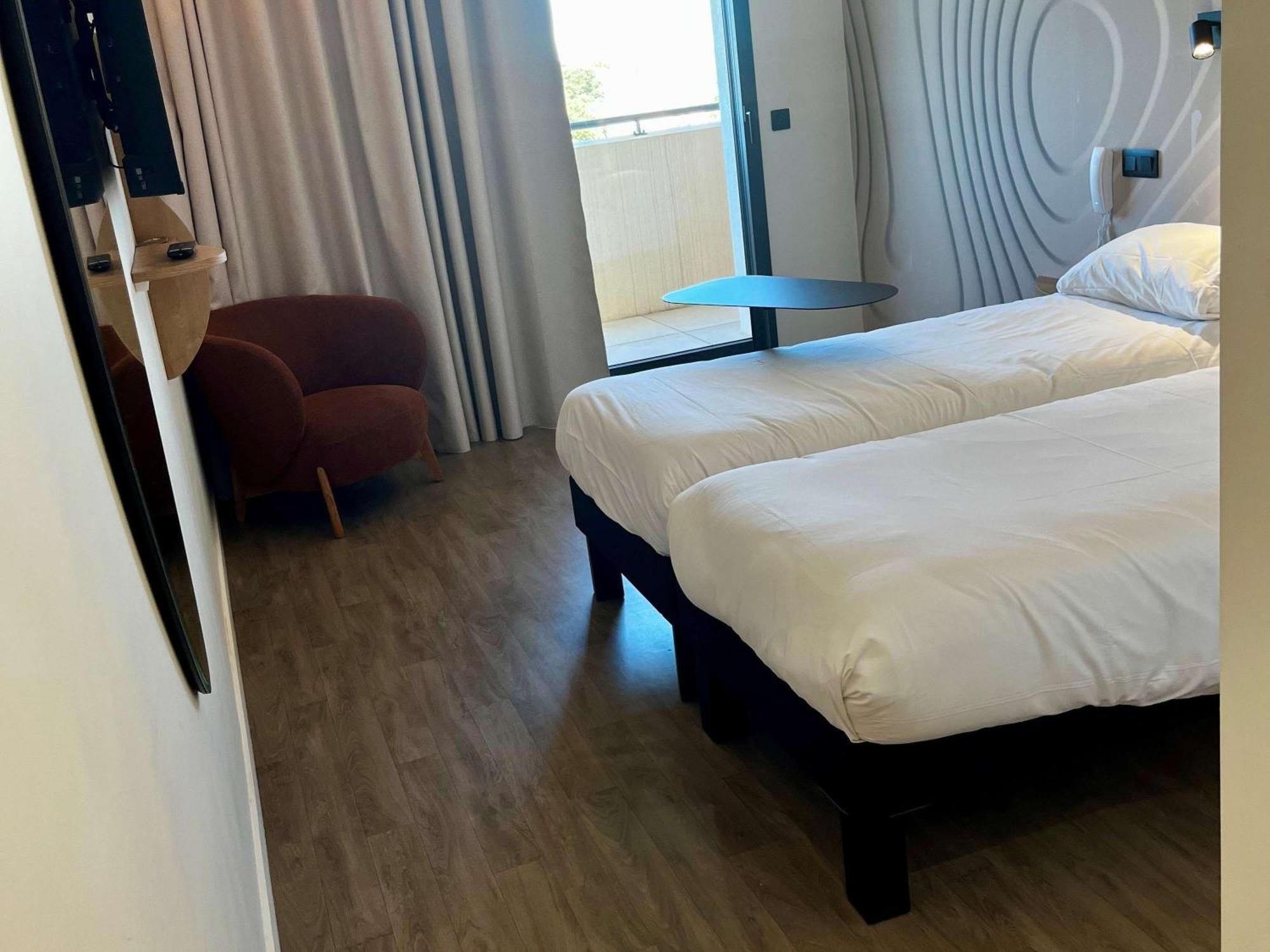 Ibis Styles Aix-en-provence Tgv *