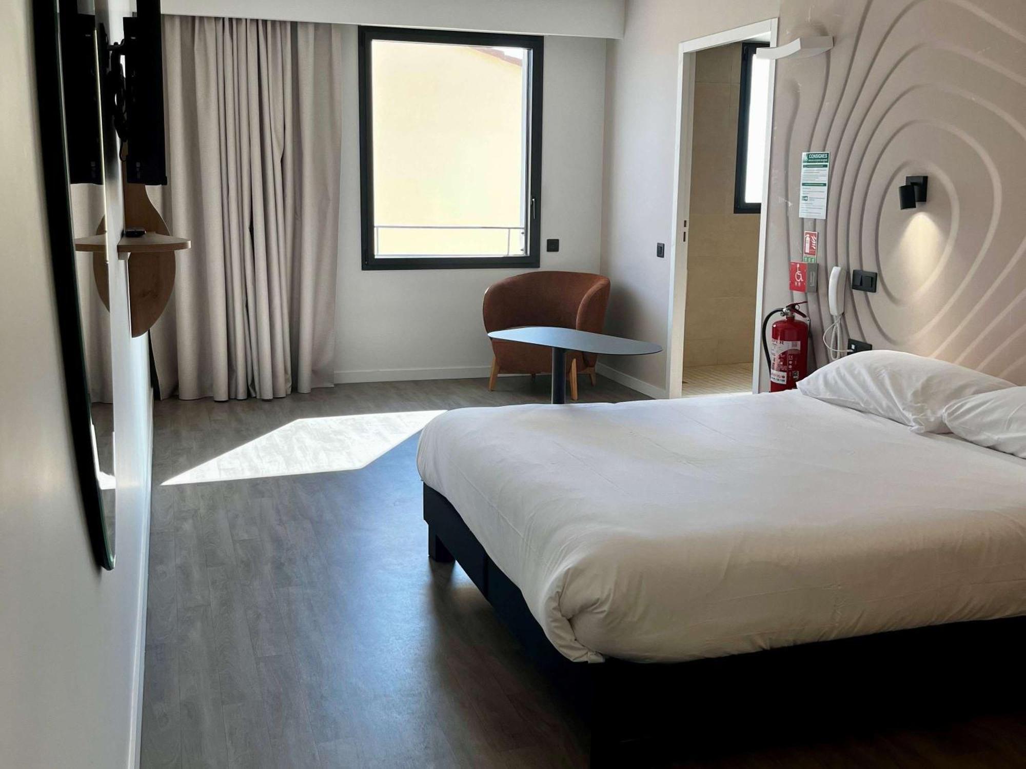 Ibis Styles Aix-en-provence Tgv Hotel Cabriès