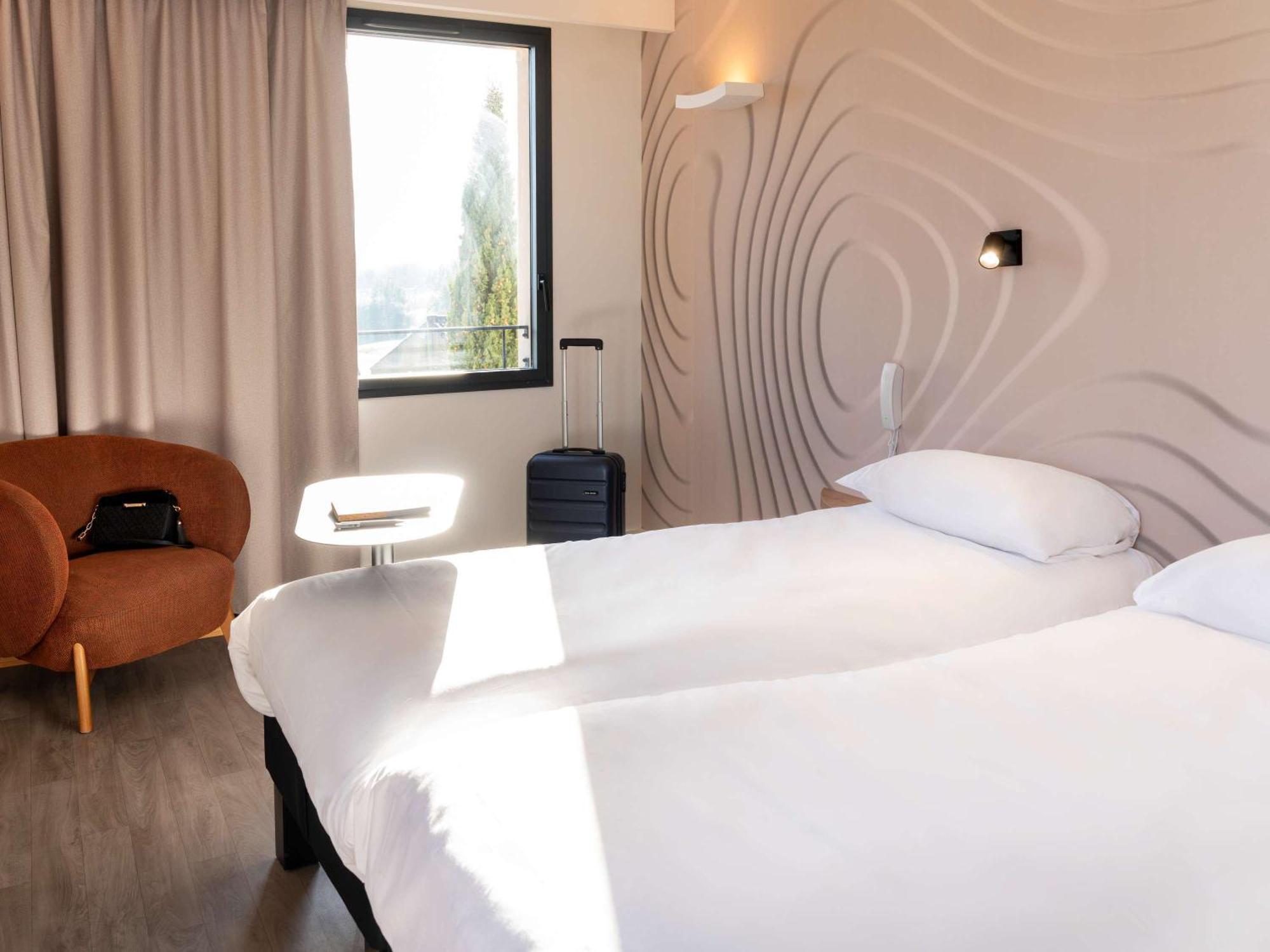 Hotel Ibis Styles Aix-en-provence Tgv