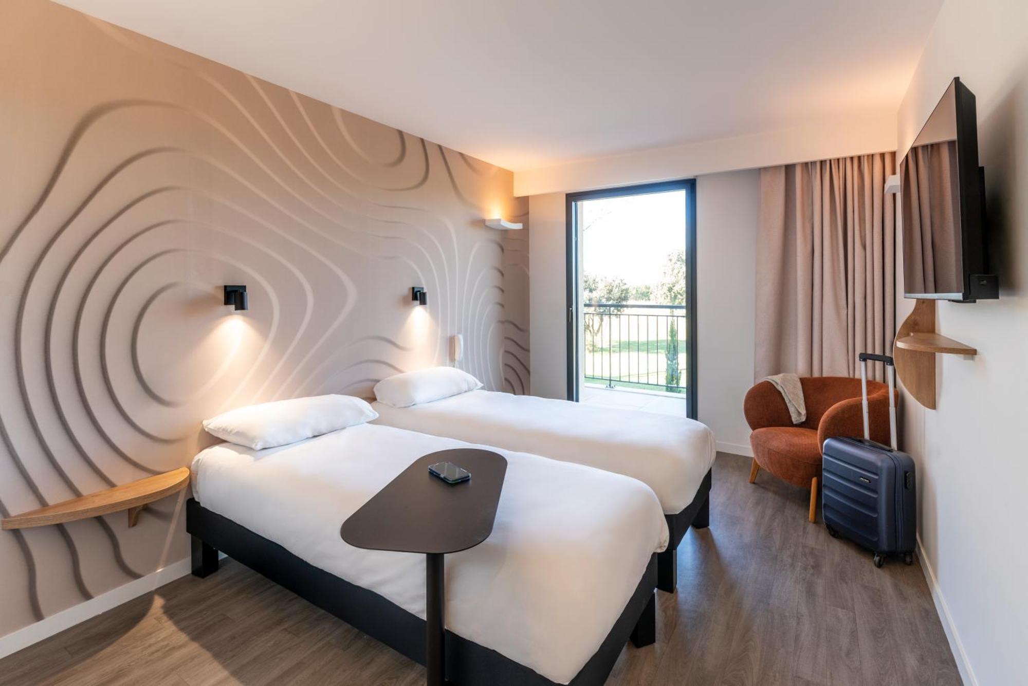 Ibis Styles Aix-en-provence Tgv * Cabriès